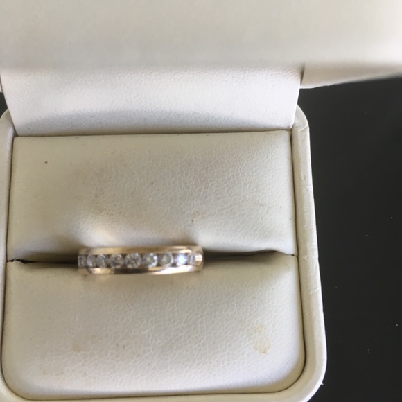 Ring - Picture 4 of 4